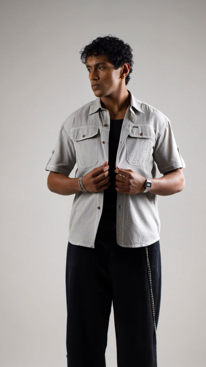Man wearing a gray cotton linen half-sleeve shirt